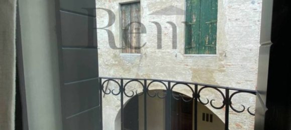 3 bedrooms Apartment in Treviso, Italy No. 164661 14