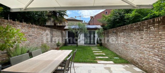 3 bedrooms Apartment in Treviso, Italy No. 164661 22