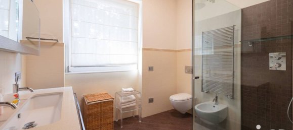 8 Schlafzimmer Villa in Monticello Brianza, Italy, Nr. 263567 20