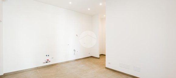 2 bedrooms Apartment in Rome, Italy No. 263330 4