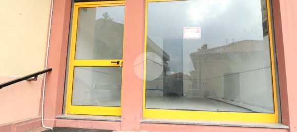 Apartamento de 2 habitaciónes en Giulianova, Italy No. 28301 11