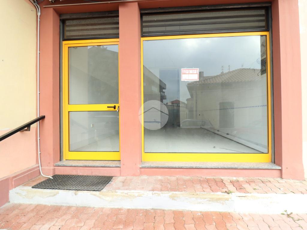 Apartamento de 2 habitaciónes en Giulianova, Italy No. 28301