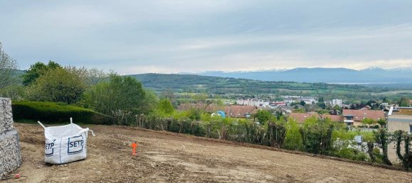 Terreno en Gex, France No. 191717 2