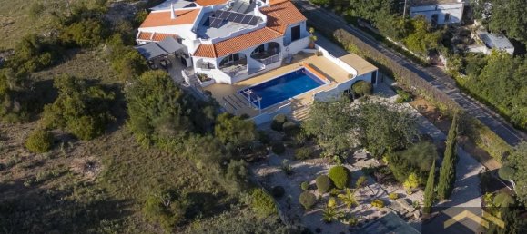 4 bedrooms Villa in Faro, Portugal No. 9256 3