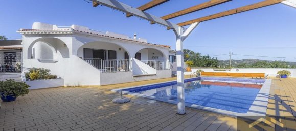 4 bedrooms Villa in Faro, Portugal No. 9256 5