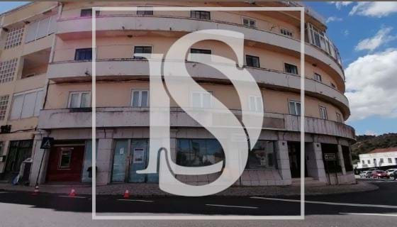 119m² Commercial property in Abrantes, Portugal No. 61979