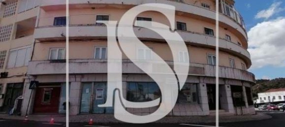 119m² Commercial property in Abrantes, Portugal No. 61979 9