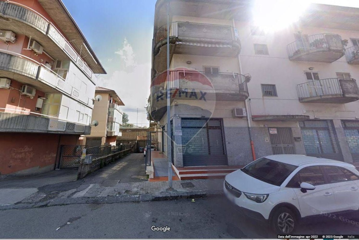 57m² Garage in Aci Catena, Italy No. 55557