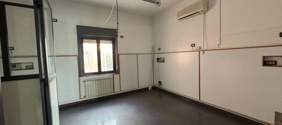 23 rooms House in Messina, Italy No. 117866 18