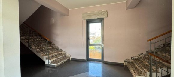 23 rooms House in Messina, Italy No. 117866 3