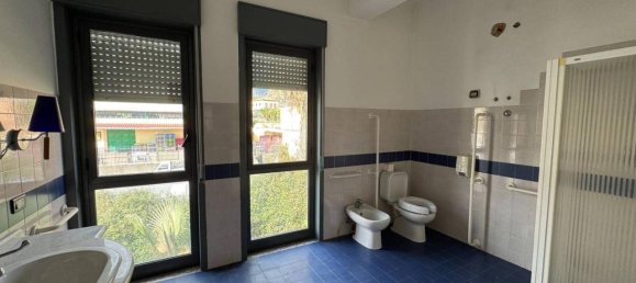 23 rooms House in Messina, Italy No. 117866 9