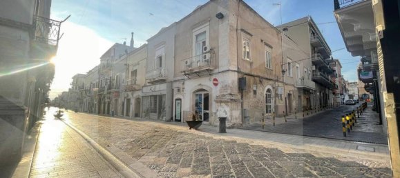 2-Zimmer Gewerbliche Immobilie in Manfredonia, Italy, Nr. 22706 2