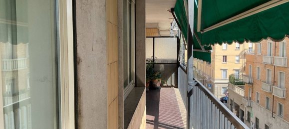 3 rooms Apartment in Turin, Italy No. 195368 9