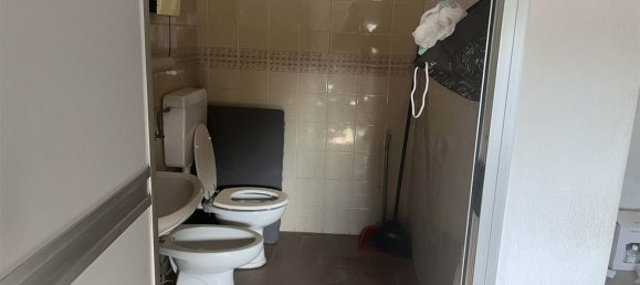 590m² Warehouse in Livorno, Italy No. 324180 6