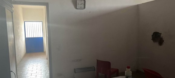 590m² Warehouse in Livorno, Italy No. 324180 10