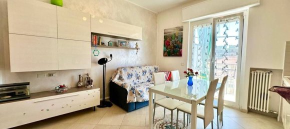 Квартира с 3 комнатами в Лоано, Италия № 299459 4