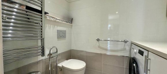 Квартира с 3 комнатами в Лоано, Италия № 299459 17