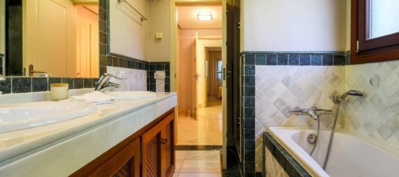 3 Schlafzimmer Wohnung in Marbella Golden Mile, Spain, Nr. 4789 13