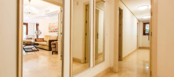 3 Schlafzimmer Wohnung in Marbella Golden Mile, Spain, Nr. 4789 7