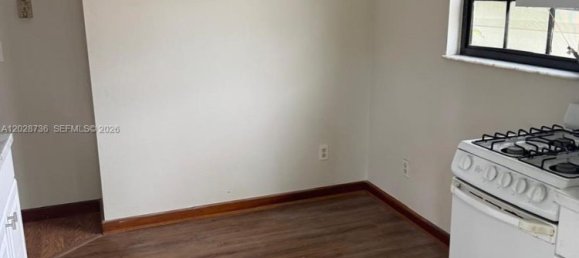 1 dormitorio propiedad comercial en alquiler en Miami, Miami-Dade, Florida, USA № 615218 9