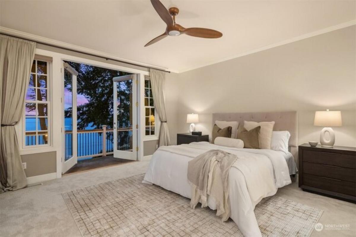 3 bedrooms House in Burien, USA No. 388819