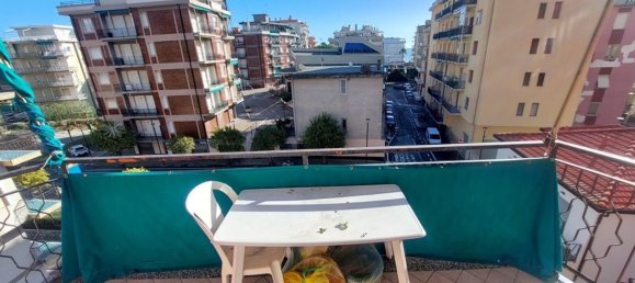 2 rooms Apartment in Borghetto Santo Spirito, Italy No. 238660 2