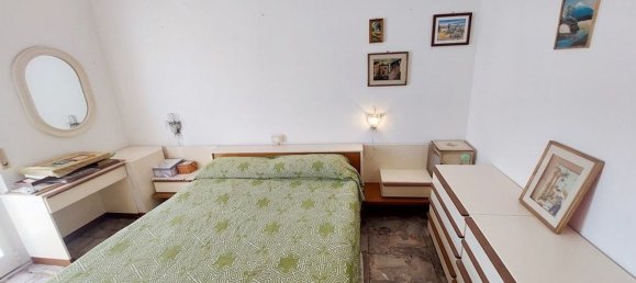 2 rooms Apartment in Borghetto Santo Spirito, Italy No. 238660 6