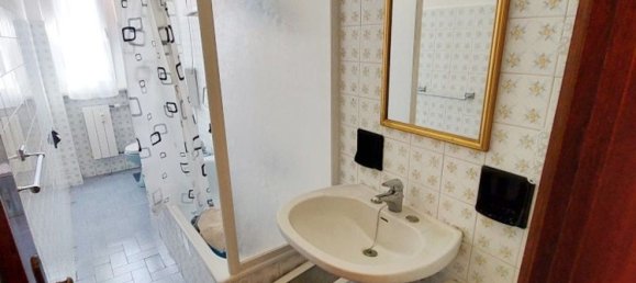 2 rooms Apartment in Borghetto Santo Spirito, Italy No. 238660 19