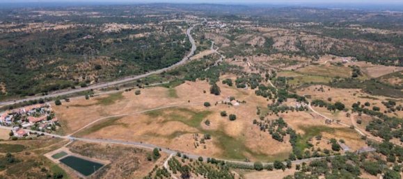 3 Schlafzimmer Haus in Santiago do Cacem, Portugal, Nr. 212439 11