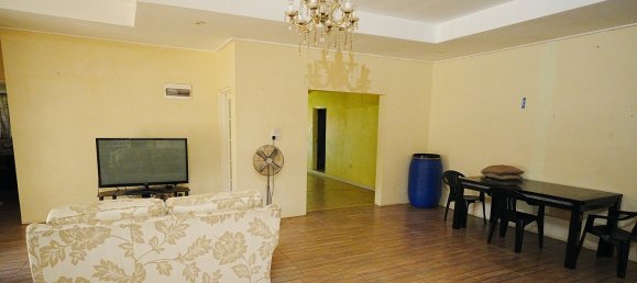 4 bedrooms House in Arnos Vale, Saint Vincent and the Grenadines No. 6 2