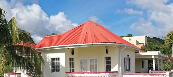 4 bedrooms House in Arnos Vale, Saint Vincent and the Grenadines No. 6 5