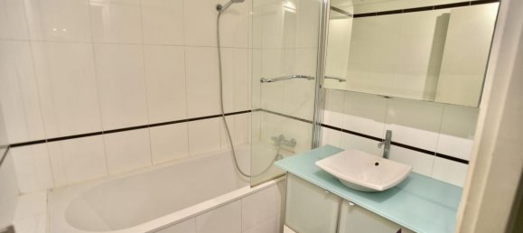 3 bedrooms Apartment in Sceaux, France No. 318566 6