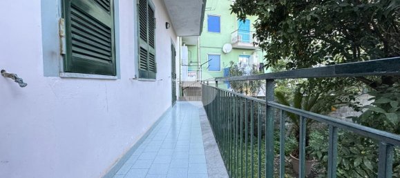 3 rooms Apartment in Naples, Italy No. 235969 12