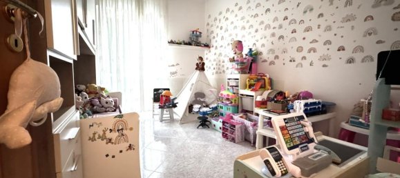 3 rooms Apartment in Naples, Italy No. 235969 11