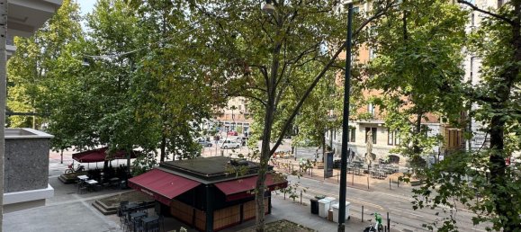 2 bedrooms Apartment in Milan, Italy No. 362713 24