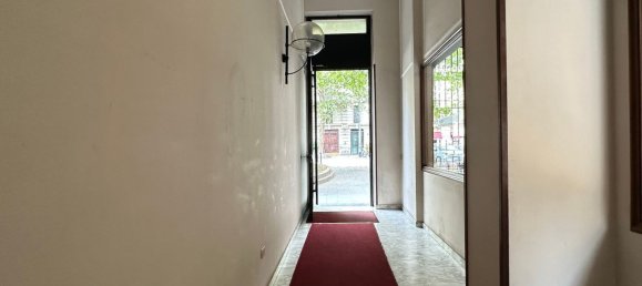 2 bedrooms Apartment in Milan, Italy No. 362713 4