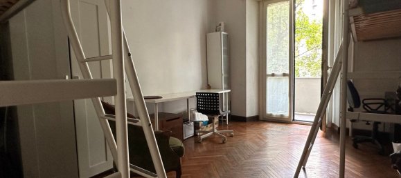 2 bedrooms Apartment in Milan, Italy No. 362713 2