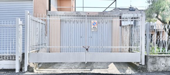 Квартира с 5 комнатами в Ро, Италия № 24818 18