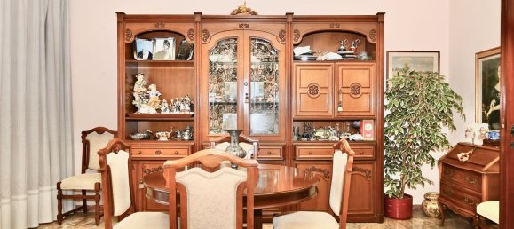 Квартира с 5 комнатами в Ро, Италия № 24818 8