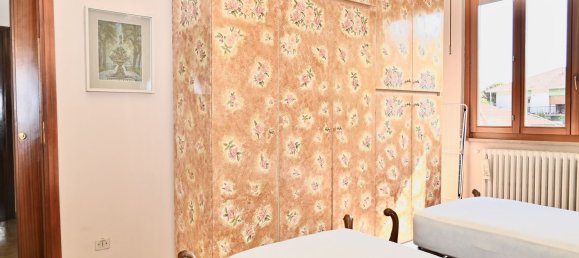 Квартира с 5 комнатами в Ро, Италия № 24818 33