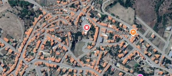 6 rooms Apartment in Uri, Italy No. 13506 7