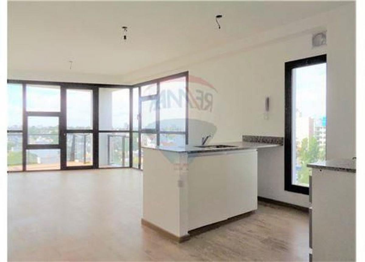 Studio in Avellaneda, Argentina No. 53767