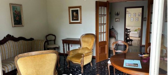Apartamento T2 em Canelli, Italy N.º 317336 3
