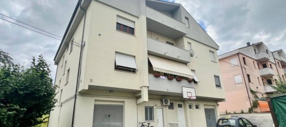 6-Zimmer Wohnung in Fabriano, Italy, Nr. 145375 5