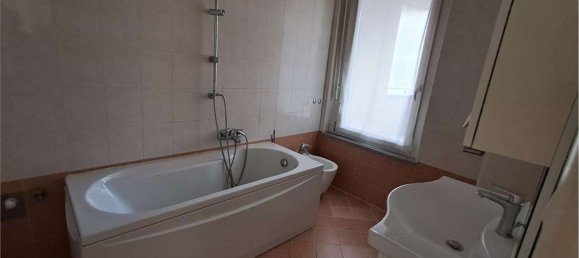 Apartamento de 2 habitaciónes en Busto Garolfo, Italy No. 263933 11