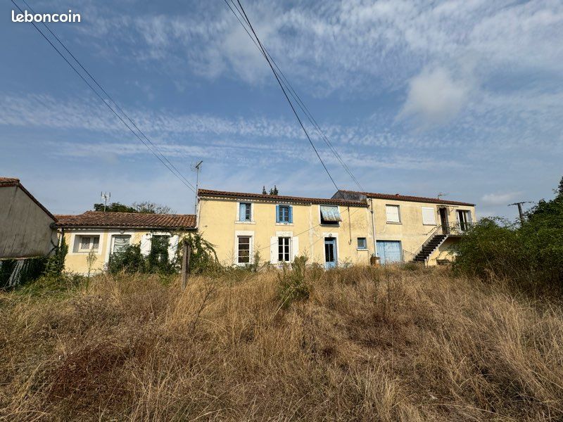 Terreno en L'Ile-d'Elle, France No. 322328
