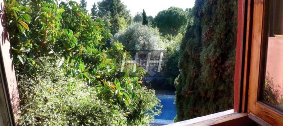 5 bedrooms Villa in Godella, Spain No. 25131 14