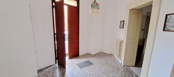 3 bedrooms Villa in Copertino, Italy No. 371814 3