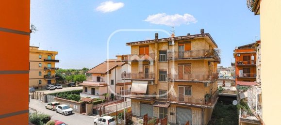 4 bedrooms Apartment in Rome, Italy No. 341785 4