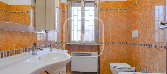 4 bedrooms Apartment in Rome, Italy No. 341785 28